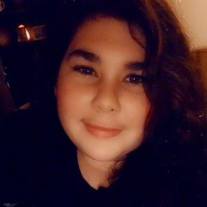 Meet your Posher, Valeena